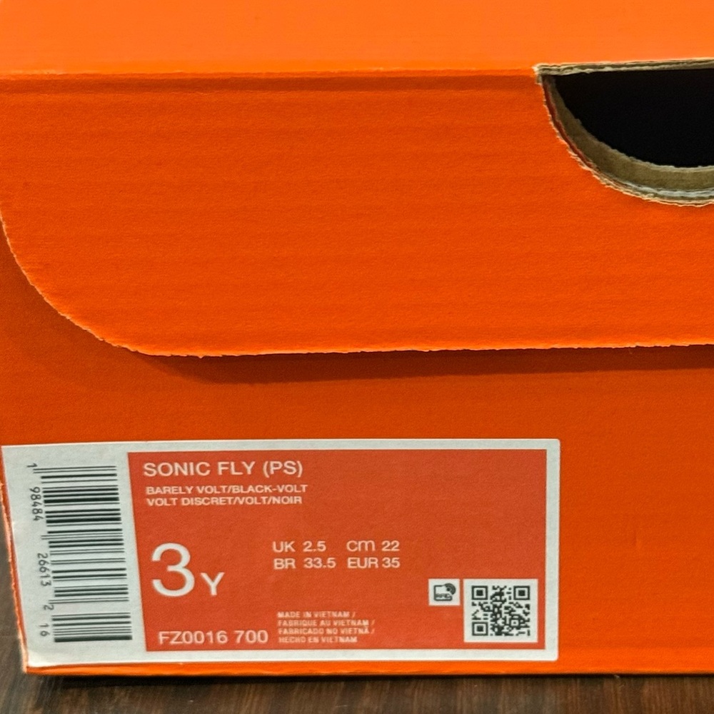 Nike Sonic Fly - Picture 10 of 10